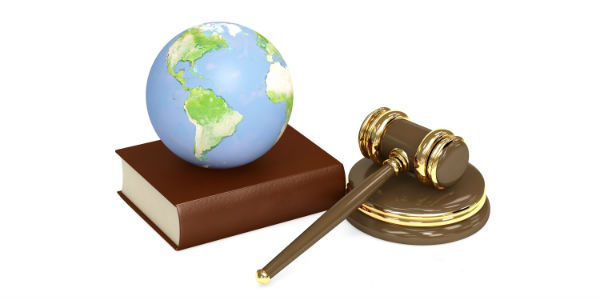 Licenciamento Ambiental X Política Ambiental: riscos e desafios